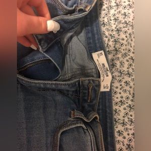 Hollister jeans